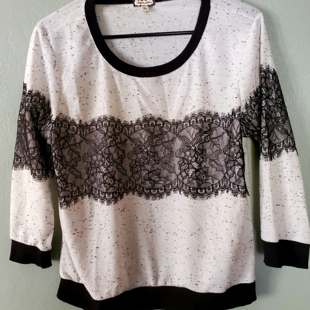 Eyeshadow Juniors White & Black Top